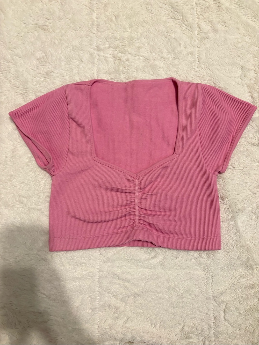 Pink Ribbed Crop Top Sweetheart Neckline Ruched Front Short Sleeve
